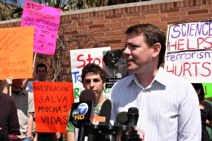 David Jentsch and Tom Holder give press conference