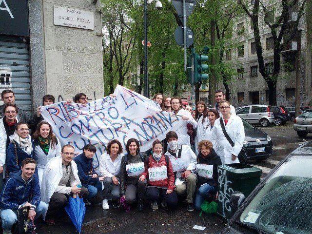 Scientists take to the streets of Milan!